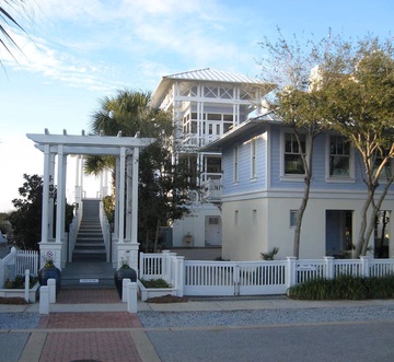 Shangri-La at Carillon Beach