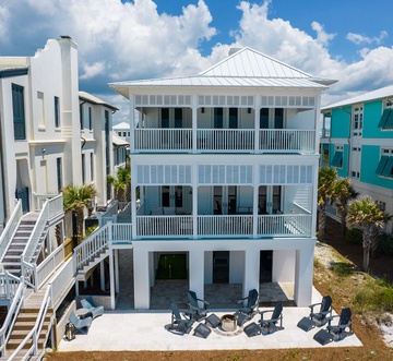 330 Beachside Dr