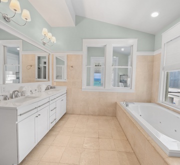 330 Beachside Dr