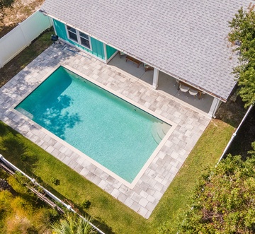 Laguna Breeze