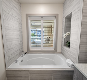 Pointe 332 @Rosemary