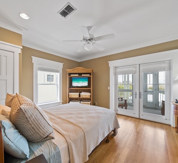 Shangri-La at Carillon Beach