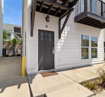 Villas at Laguna Beach 4