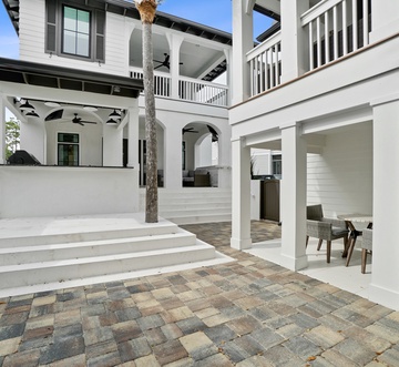 213 Sandyshore Dr