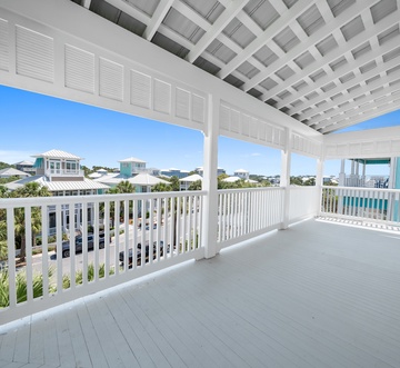 330 Beachside Dr