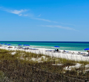 330 Beachside Dr