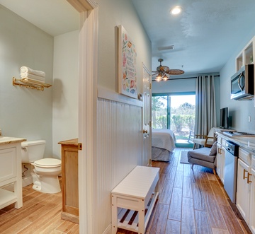 Inn at Seacrest 104