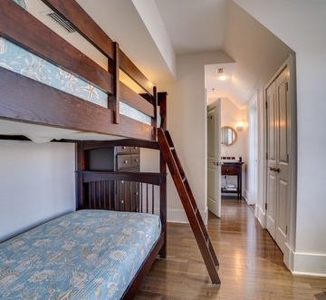 Rosemary Bch 5 Main St 1F