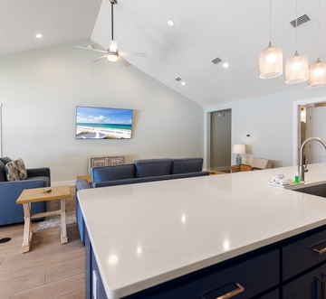 Laguna Breeze