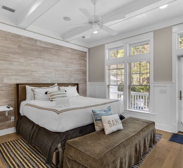 114 Parkshore Drive