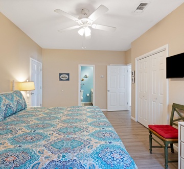 Honey's Beach Cottage