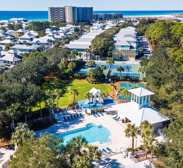 Carillon Market 305