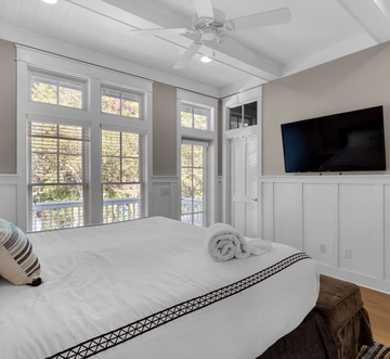 114 Parkshore Drive