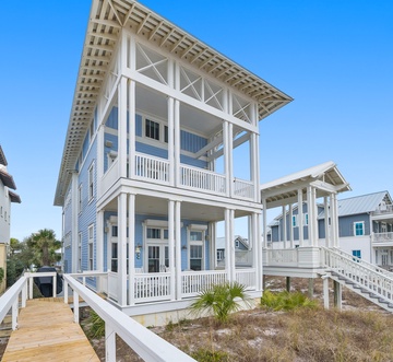 Shangri-La at Carillon Beach