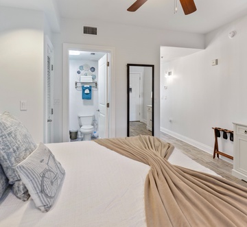 Carillon Inn 313