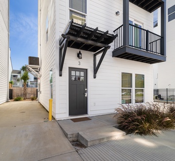 Villas at Laguna Beach 3