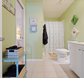 Honey's Beach Cottage