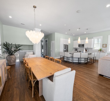 330 Beachside Dr