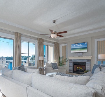 Carillon Sunset 301 - Sideshow
