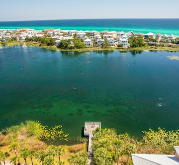 330 Beachside Dr