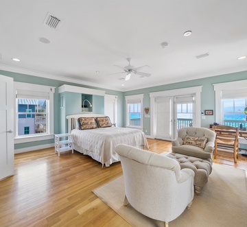 Shangri-La at Carillon Beach