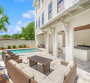 214 Toledo Place