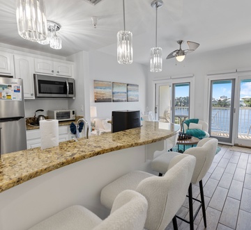 Carillon Inn 313