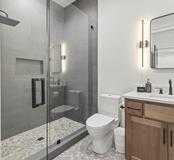 214 Toledo Place