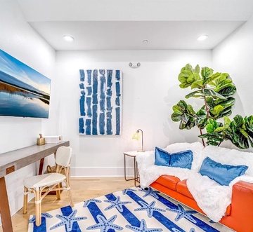 Sunset House