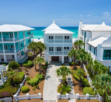 330 Beachside Dr