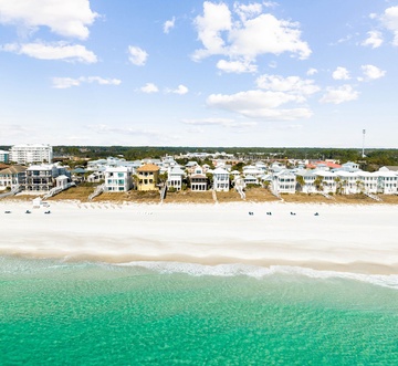 404 Beachside The Crest