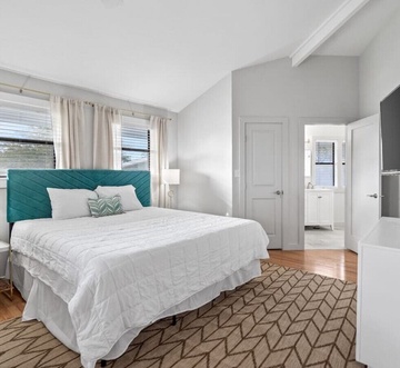 Belaire Bungalow