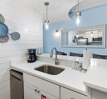 Carillon Inn 515