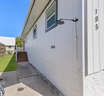 Sunnyside Villa