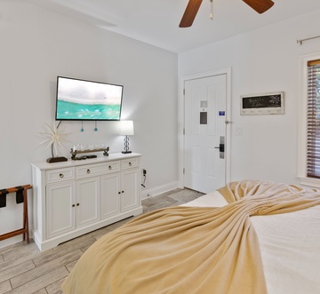Carillon Inn 313