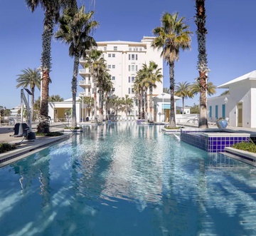 Shangri-La at Carillon Beach