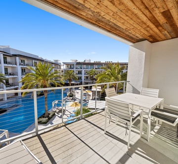 Pointe 332 @Rosemary