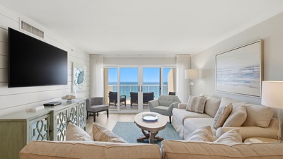 Sandy Key 827 Living Room