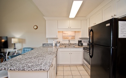 Pebble Beach I-208 8