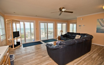 Red Roof Cottage East 4