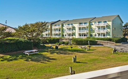 Pebble Beach D-107 4