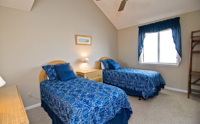 Pebble Beach I-208 10