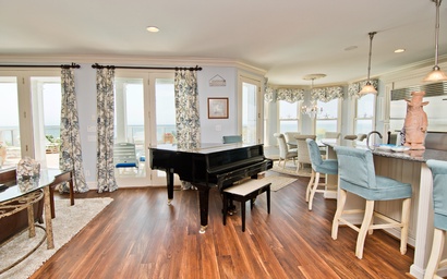 Gone With The Waves 9