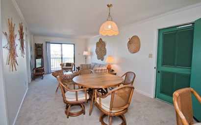 Point Emerald B-201 6