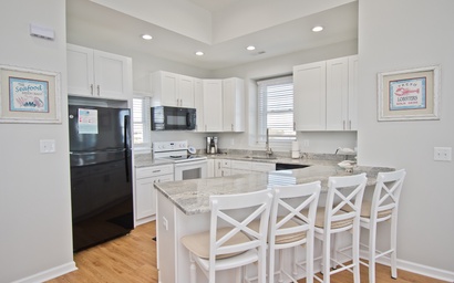 Dolphin View East 10