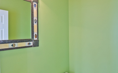 A Southern Exposure 8