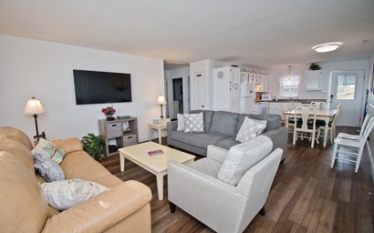 Captain's Quarters West 2