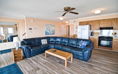 Red Roof Cottage East 7