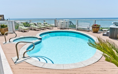 Gone With The Waves 2