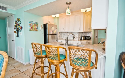 Summer Winds C-222 10